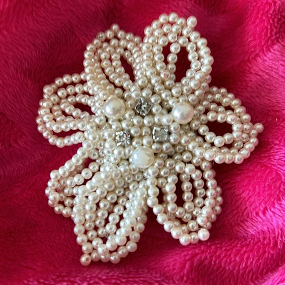 Brooch - Picture 3 of 3